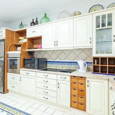 V4 Maximo Villa *